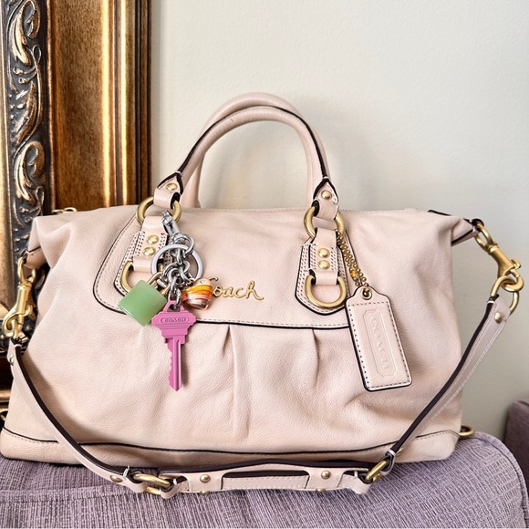 Coach Key Cluster Bag Charm Pink and Green Keychain with Heart Charm - Picture 6 of 6